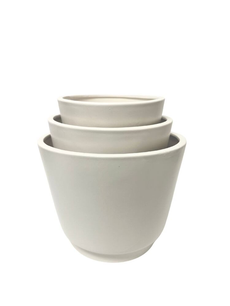 3-Piece Set Matte White Oval Ceramic Pot 10.25W x 8.25H 8.75W x 7H 7.5W x 6H -- 4 Per Case